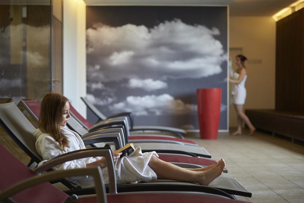 Hotel Laterum Печ Екстер'єр фото