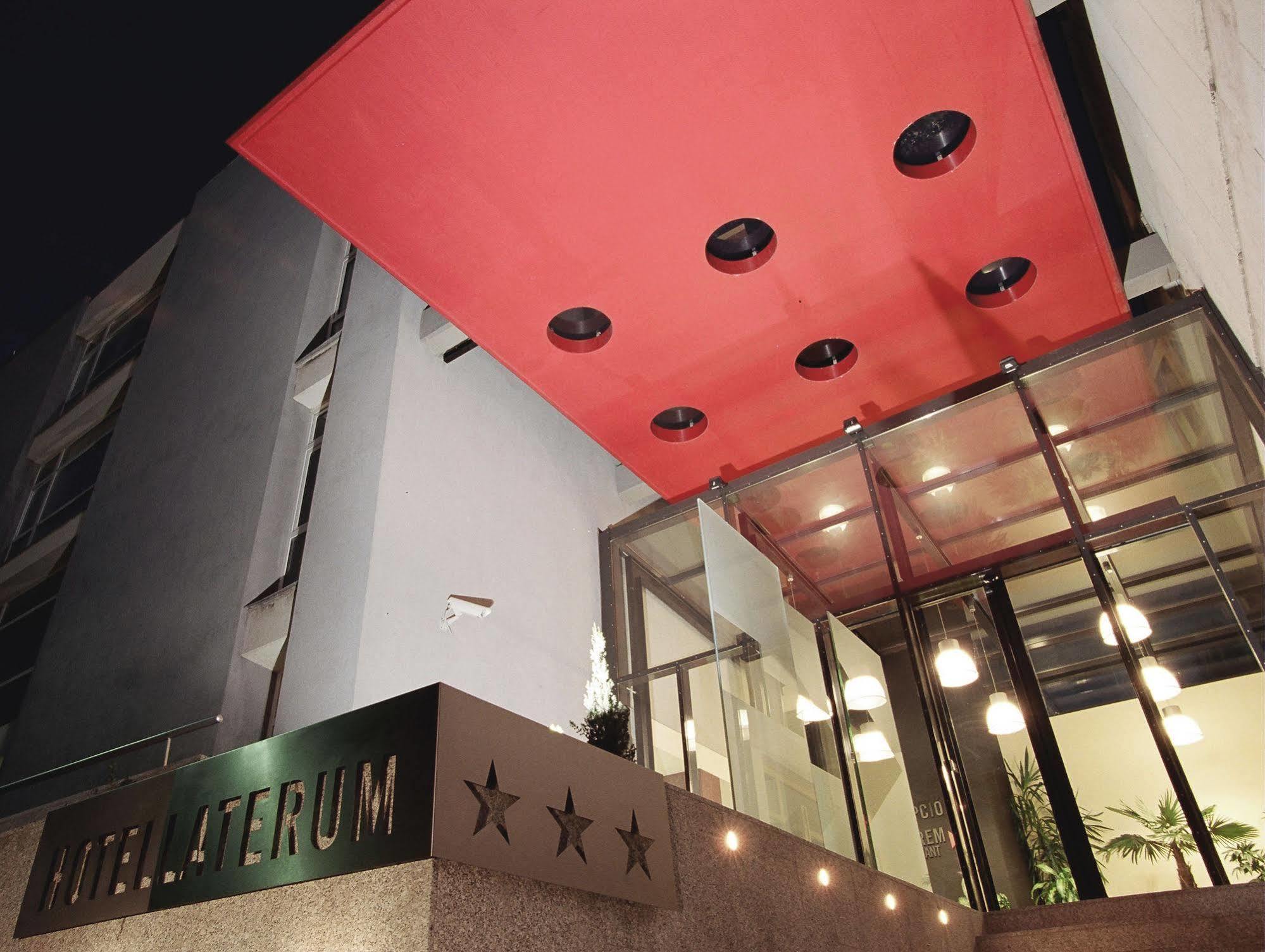Hotel Laterum Печ Екстер'єр фото